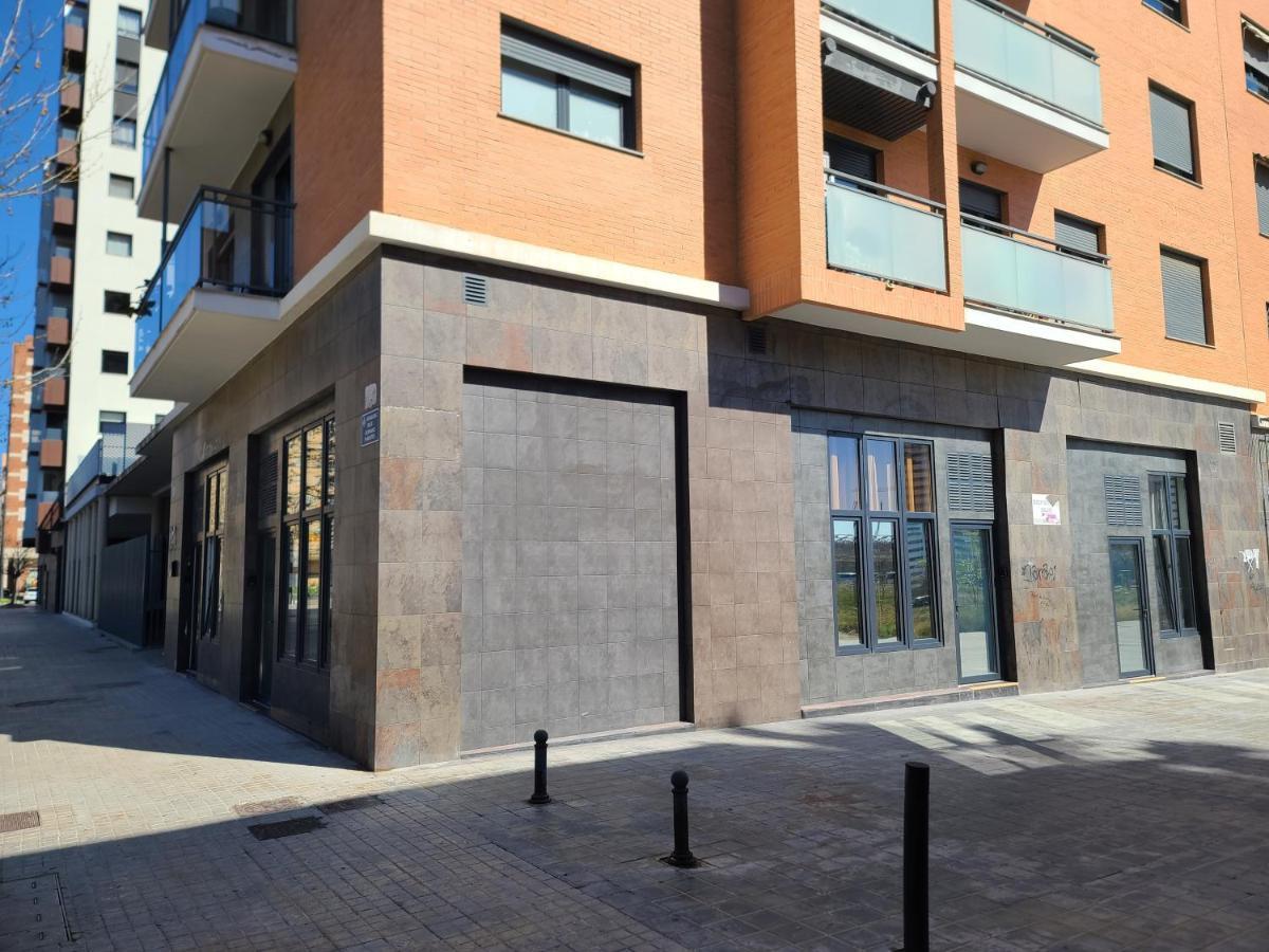 Hlius Brand New Apartments Валенсия Екстериор снимка