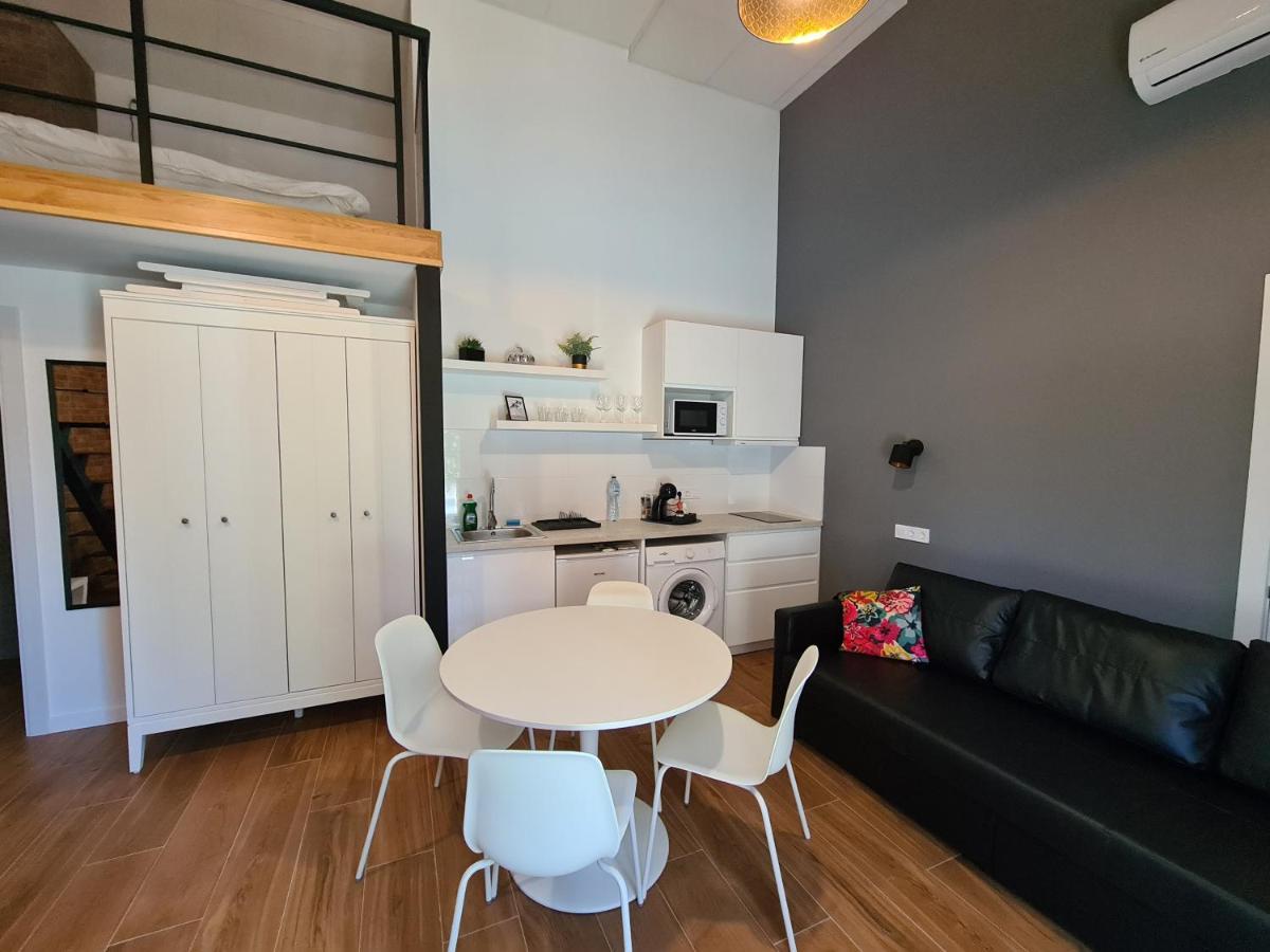 Hlius Brand New Apartments Валенсия Екстериор снимка