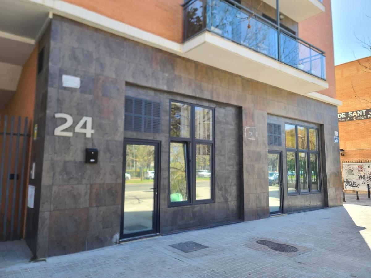 Hlius Brand New Apartments Валенсия Екстериор снимка
