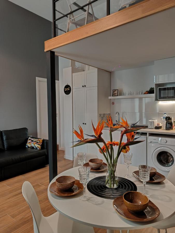 Hlius Brand New Apartments Валенсия Екстериор снимка