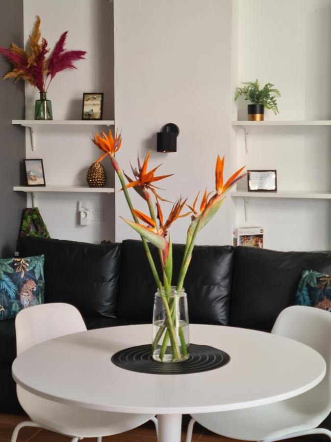 Hlius Brand New Apartments Валенсия Екстериор снимка