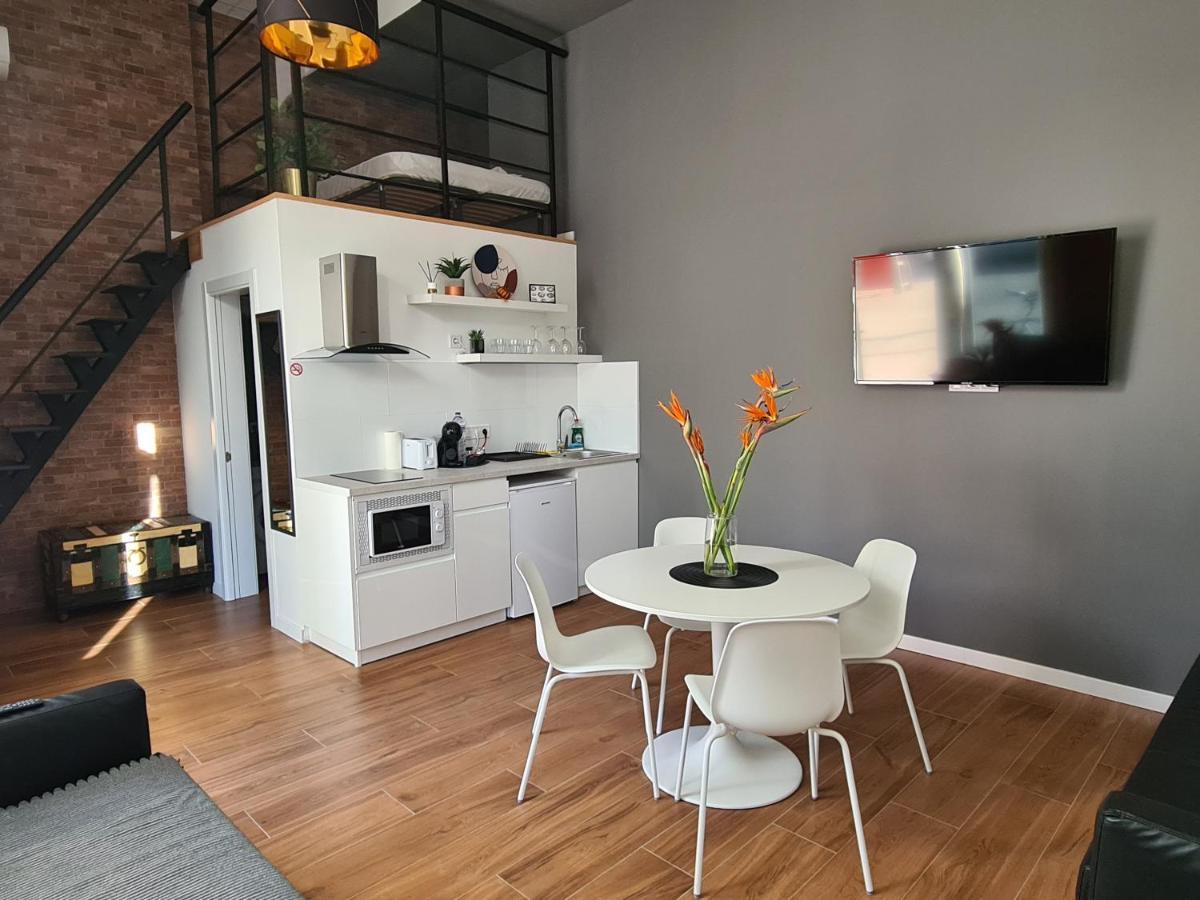 Hlius Brand New Apartments Валенсия Екстериор снимка