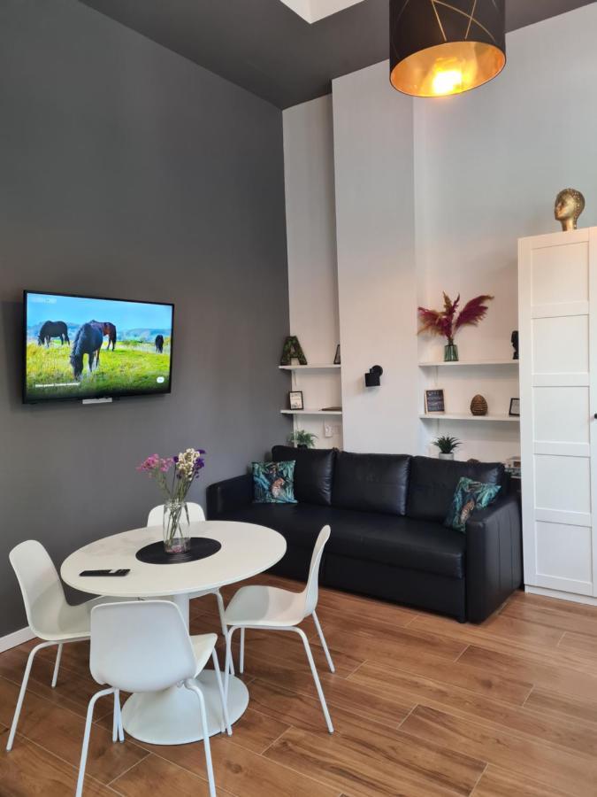 Hlius Brand New Apartments Валенсия Екстериор снимка